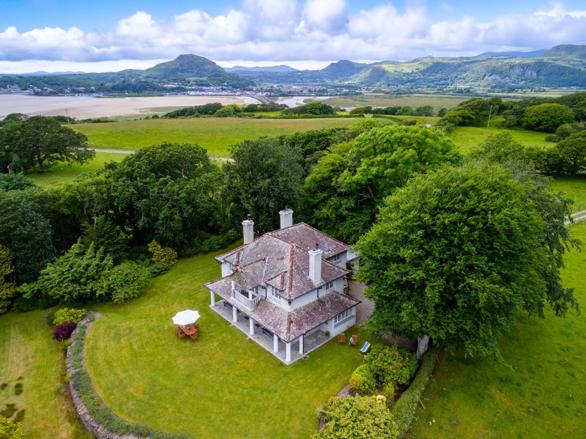 Mynydd Ednyfed Villa Criccieth Exterior photo